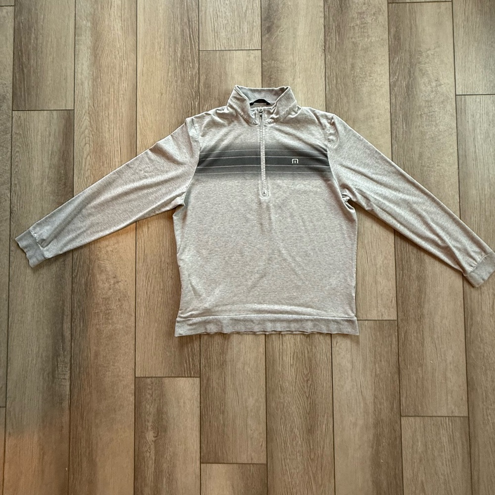 Travis Mathew Men’s Large Light Gray Zip-Up Sweater